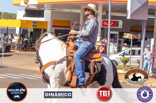 Desfile-dos-Cavaleiros-em-Jatai-33 (1)