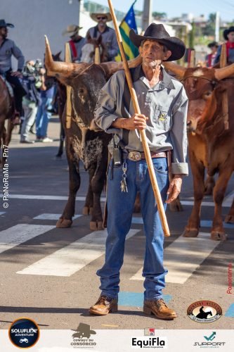 Desfile-dos-Cavaleiros-em-Jatai-45