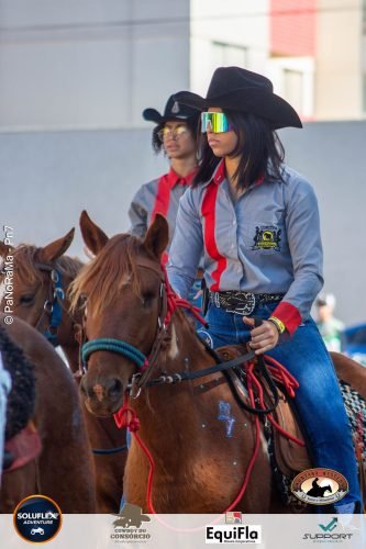 Desfile-dos-Cavaleiros-em-Jatai-60