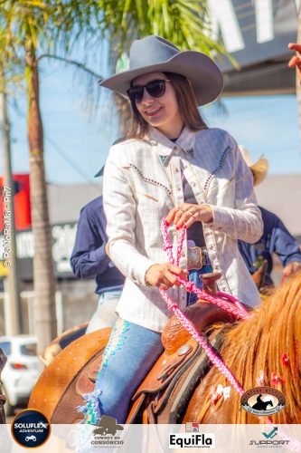 Desfile-dos-Cavaleiros-em-Jatai-73 (1)