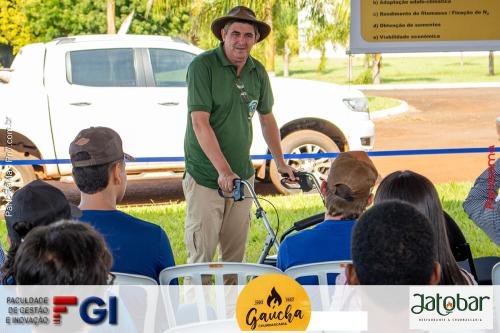 Dia-de-Campo-do-Laboratorio-de-Plantas-Daninhas-na-UFJ-35