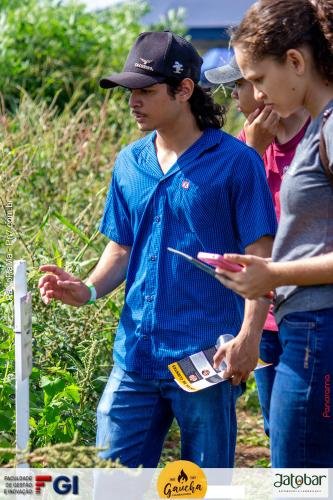 Dia-de-Campo-do-Laboratorio-de-Plantas-Daninhas-na-UFJ-55