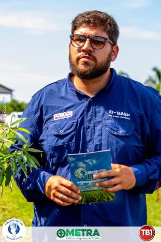 Dia-de-Campo-do-Laboratorio-de-Plantas-Daninhas-na-UFJ-57