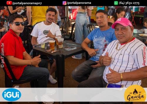 Encontro-de-Carros-Antigos-de-Jatai-pn7-107 (1)