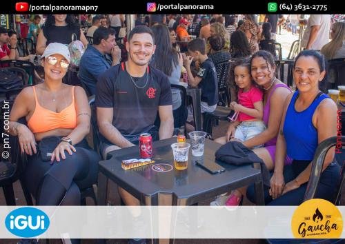 Encontro-de-Carros-Antigos-de-Jatai-pn7-134 (1)