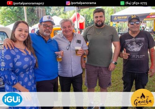 Encontro-de-Carros-Antigos-de-Jatai-pn7-164 (1)