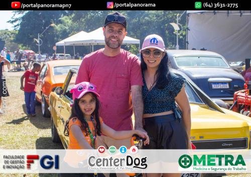 Encontro-de-Carros-Antigos-de-Jatai-pn7-189 (1)