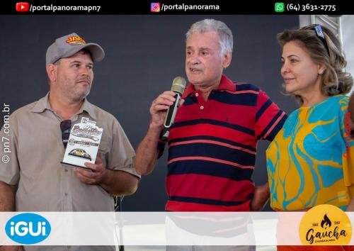 Encontro-de-Carros-Antigos-de-Jatai-pn7-47 (1)