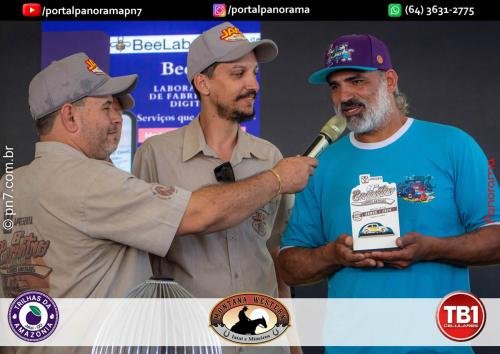 Encontro-de-Carros-Antigos-de-Jatai-pn7-58 (1)