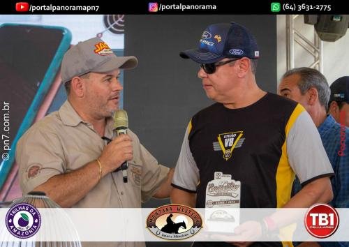 Encontro-de-Carros-Antigos-de-Jatai-pn7-64 (1)