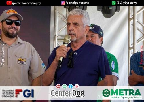 Encontro-de-Carros-Antigos-de-Jatai-pn7-78 (1)