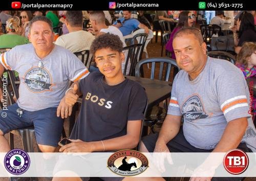 Encontro-de-Carros-Antigos-de-Jatai-pn7-97 (1)