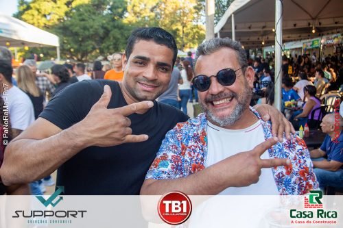 Encontro-de-Carros-Antigos-em-Jatai-101