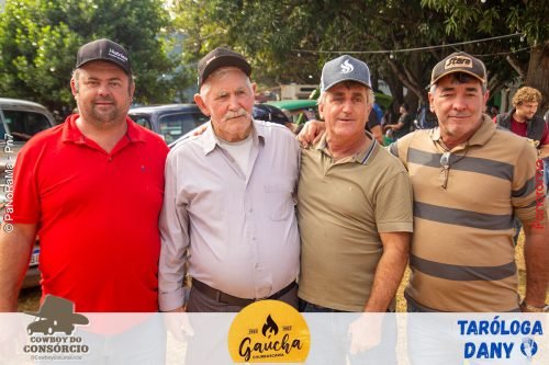 Encontro-de-Carros-Antigos-em-Jatai-35