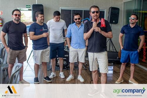 Escritorio-AeM-Advogados-e-AgriCompany-celebram-o-encerramento-do-ano-145