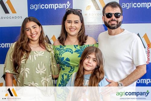 Escritorio-AeM-Advogados-e-AgriCompany-celebram-o-encerramento-do-ano-61