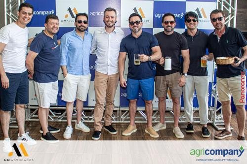 Escritorio-AeM-Advogados-e-AgriCompany-celebram-o-encerramento-do-ano-73