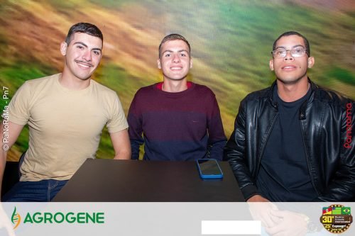 Estande-da-Agrogene-na-sexta-feira-da-Campeira-2025-14