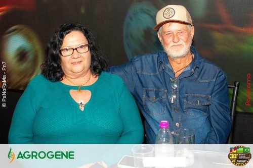 Estande-da-Agrogene-na-sexta-feira-da-Campeira-2025-21