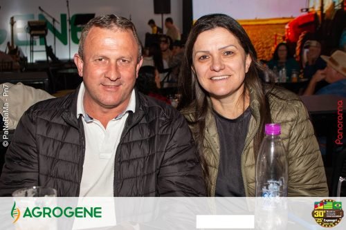 Estande-da-Agrogene-na-sexta-feira-da-Campeira-2025-5