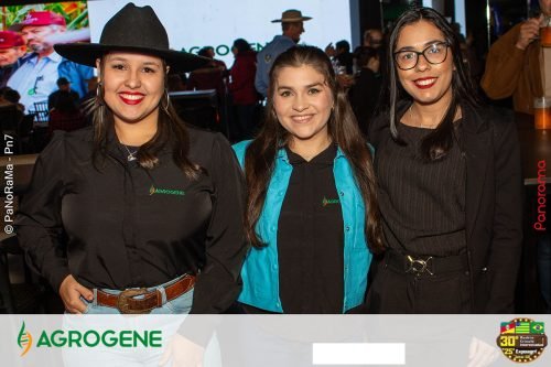 Estande-da-Agrogene-na-sexta-feira-da-Campeira-2025-50