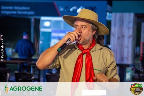 Estande-da-Agrogene-recebe-visitantes-no-1o-dia-da-Campeira-2025-1