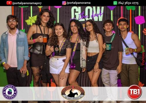 Glow-in-the-Dark-pn7-89