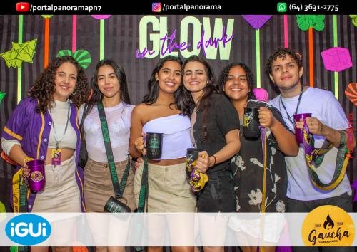 Glow-in-the-Dark-pn7-90