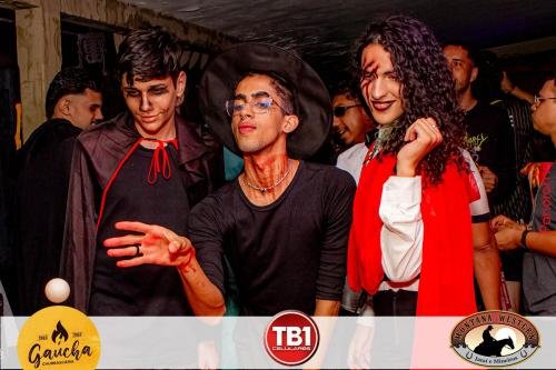 Hallowqueen-edicao-caca-as-bruxas-89