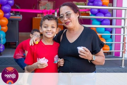 Inauguracao-da-Oggi-Sorvetes-em-Jatai-e-marcada-por-festa-e-diversao-para-toda-a-familia-23