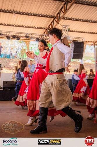 Invernada-Artistica-do-CTG-Querencia-Goiana-Campeira-30