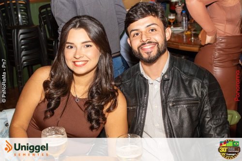 Jantar-Italiano-e-destaque-no-estande-Uniggel-Sementes-durante-a-Campeira-122