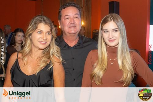 Jantar-Italiano-e-destaque-no-estande-Uniggel-Sementes-durante-a-Campeira-164