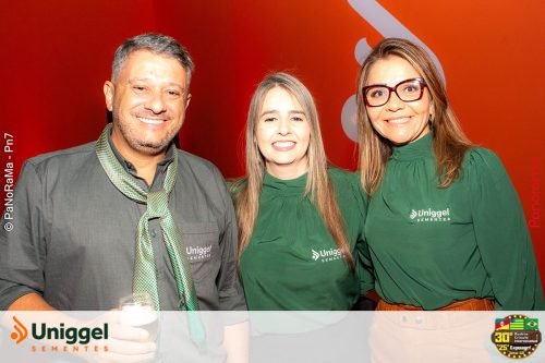 Jantar-Italiano-e-destaque-no-estande-Uniggel-Sementes-durante-a-Campeira-68