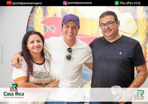 Mikael-Joergensen-celebra-31-anos-32