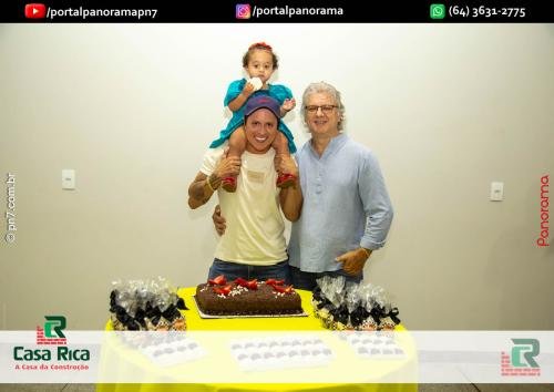 Mikael-Joergensen-celebra-31-anos-87