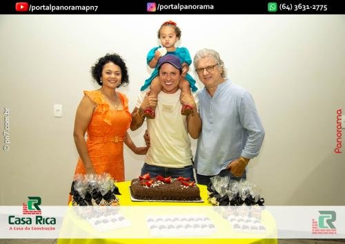 Mikael-Joergensen-celebra-31-anos-89