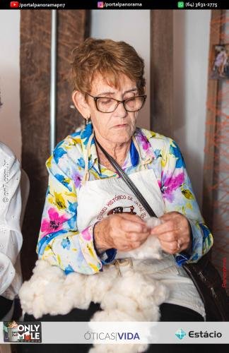 Mutirao-de-Fiandeiras-e-Tecedeiras-COD-35