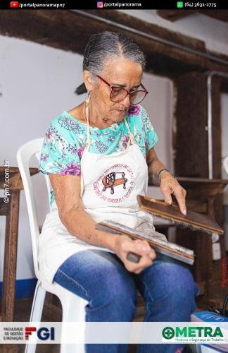 Mutirao-de-Fiandeiras-e-Tecedeiras-COD-36