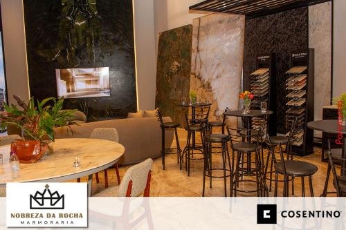 Nobreza-da-Rocha-inaugura-novo-showroom-em-Jatai-162