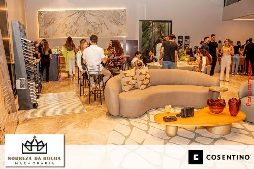 Nobreza-da-Rocha-inaugura-novo-showroom-em-Jatai-209