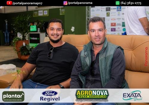 Palestras-e-Negocios-na-EXPAJA-11