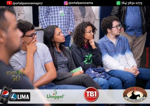 Palestras-e-Negocios-na-EXPAJA-25