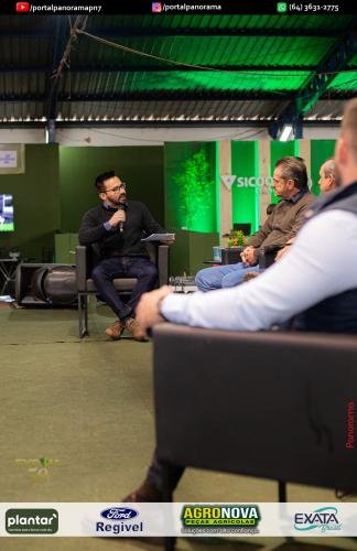 Palestras-e-Negocios-na-EXPAJA-56