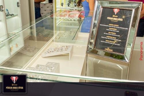 Persio-Joias-e-Otica-Jatahy-Shopping-57