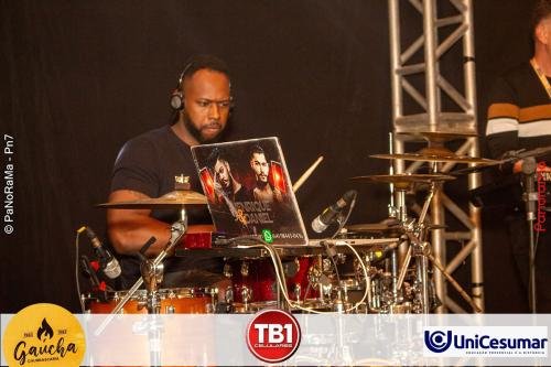 Pre-festa-Sunset-Ze-Neto-e-Cristiano-85 (1)