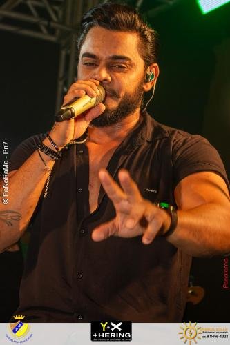 Pre-festa-Sunset-Ze-Neto-e-Cristiano-92 (1)