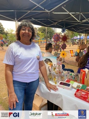 Primeira-Feira-Popular-e-Solidaria-da-UFJ-10