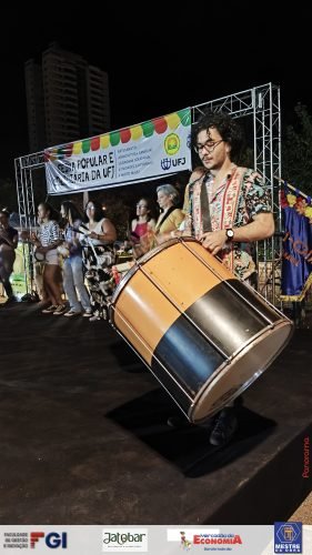 Primeira-Feira-Popular-e-Solidaria-da-UFJ-10