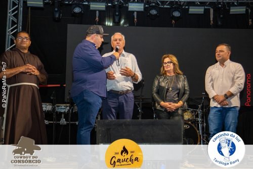 Primeiro-dia-da-Festa-do-Milho-2025-em-Jatai-123